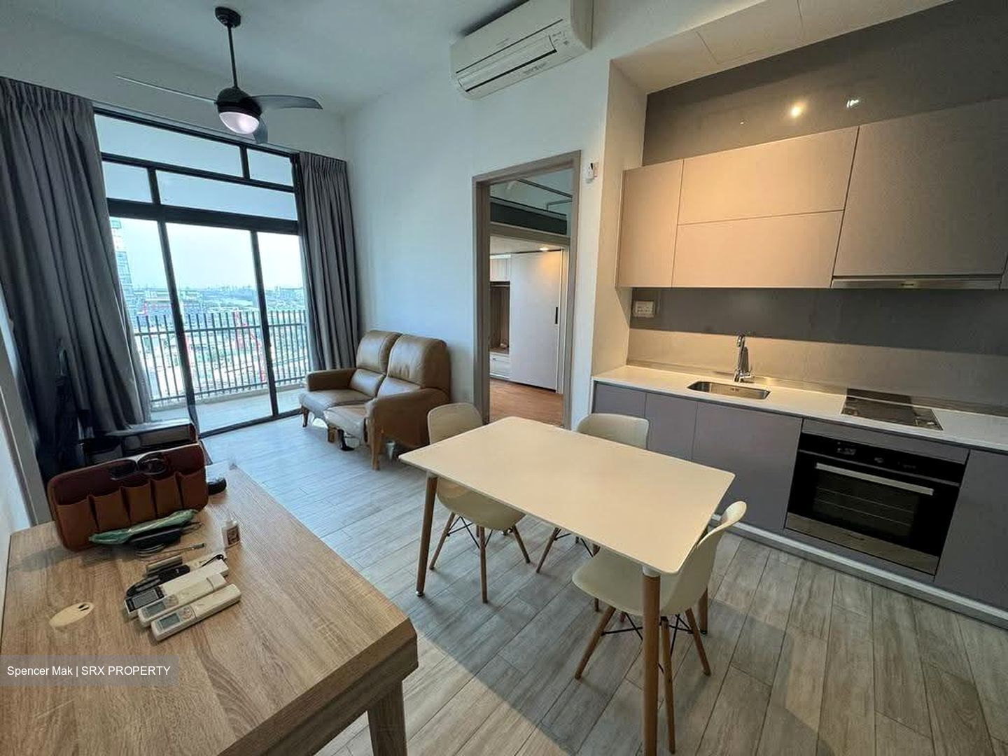 J Gateway (D22), Condominium #635110781